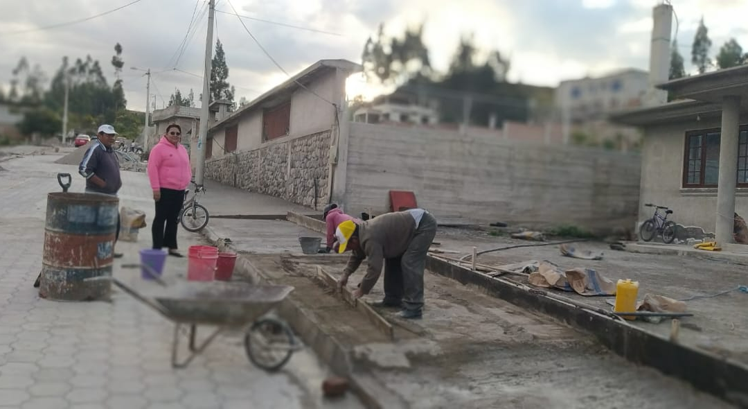 Construcción de Aceras y Embellecimiento Calle JM Álvarez